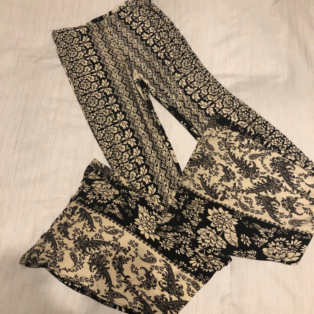 Novella Royale bell pants